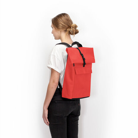 Ucon Acrobatics Lotus Jasper Medium Backpack Red model vrouw